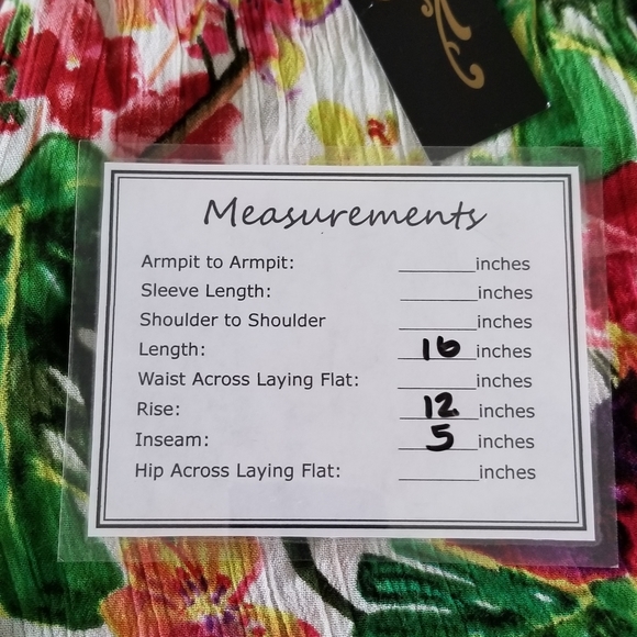 NWT Sara Studio Floral Shorts - Picture 5 of 6